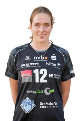 Willkommen zu Hause, Lisa! Unsere Kapitänin hat für eine weitere Saison in der 2
